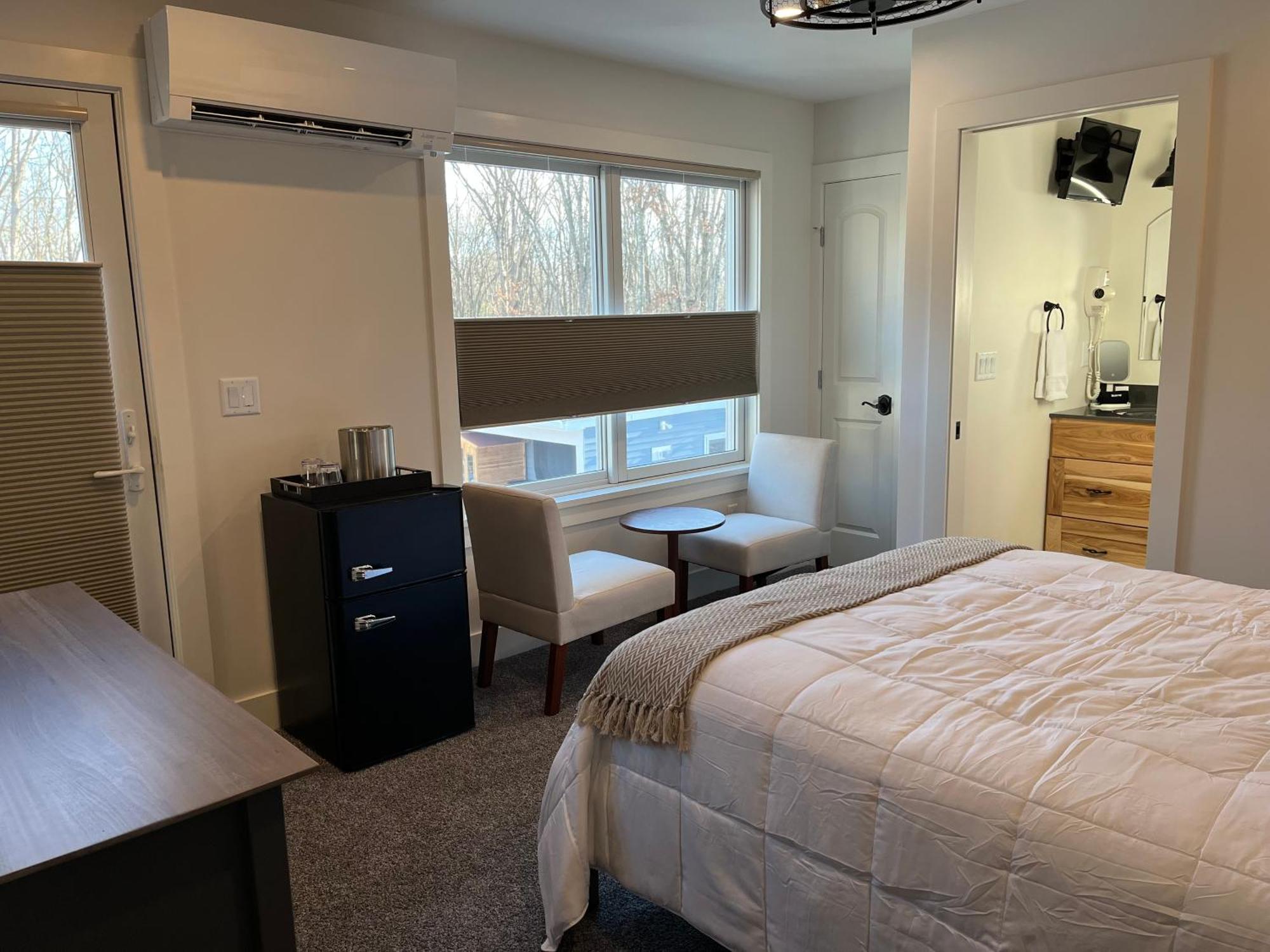 Lakeville Four Seasons For Fun Bed & Breakfast المظهر الخارجي الصورة